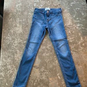 🔥Hot Deal! Girls Abercrombie Jeans